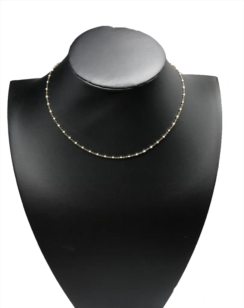 COLLARES BISUTERIA FINA CON CADENA Y BOLITAS BLANCAS