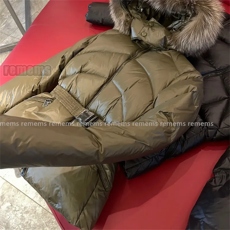 Diseñador chaqueta para hinchar para mujer chaquetas con collar de piel genuino insignia bordada abrigo con capucha chaqueta de 